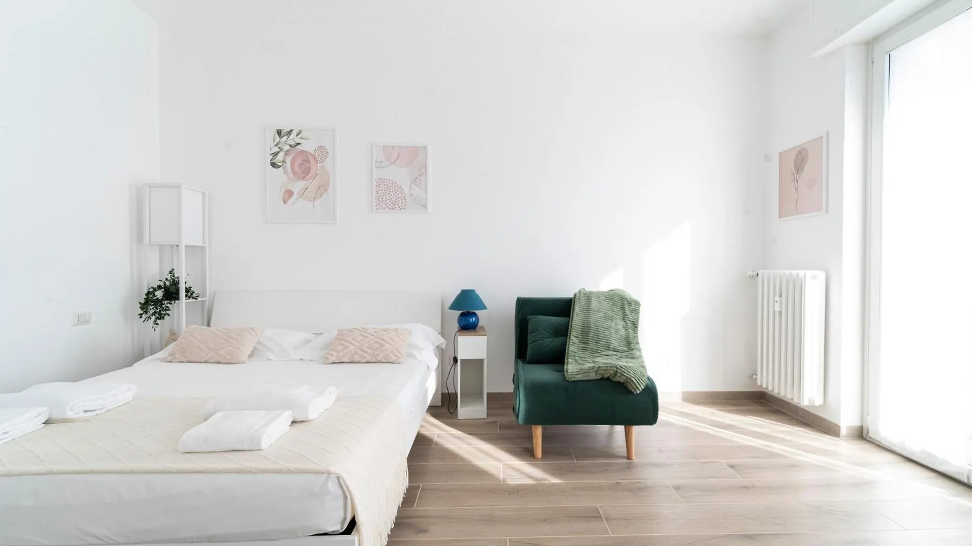 Modern Flat 10 Minutes Duomo Apartment Milan